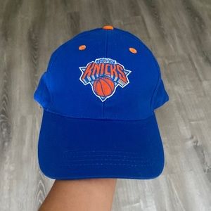 New York Knicks hat (never worn)